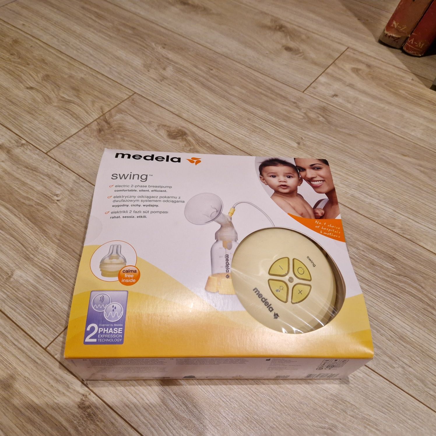 Laktator medela swing + calma + 4 woreczki do sterylizacji w mikrofal