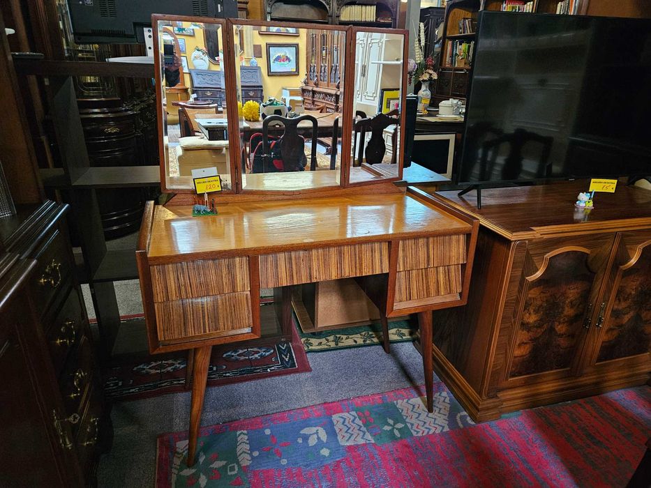 Toucador vintage - Bom estado geral