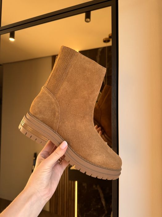 жіночі шкіряні замшеві черевики оригінал Calvin Klein 25 см.устілка