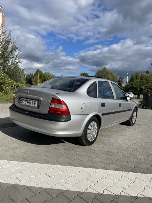 Opel vectra B 1.6