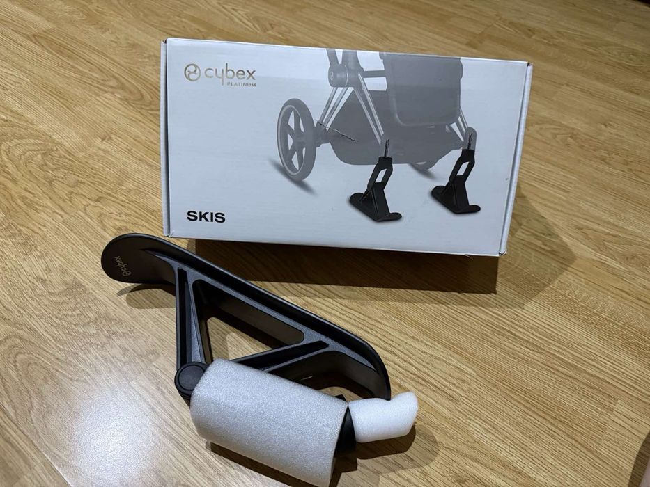 Продам чудовий візочок Cybex Priam 2 в 1. З люлькою та прогулянкою.