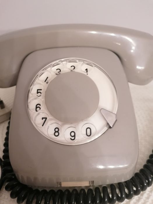 Telefon stacjonarny prl