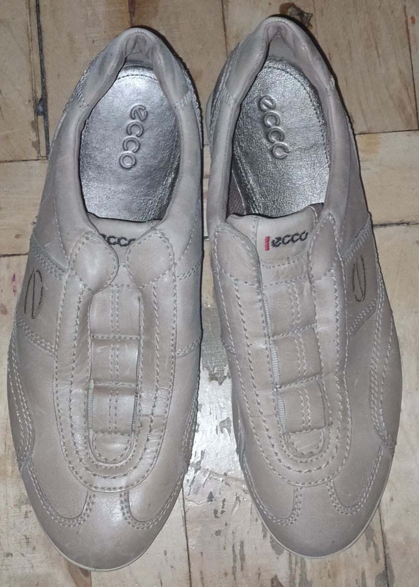 Ecco buty skórzane damskie.