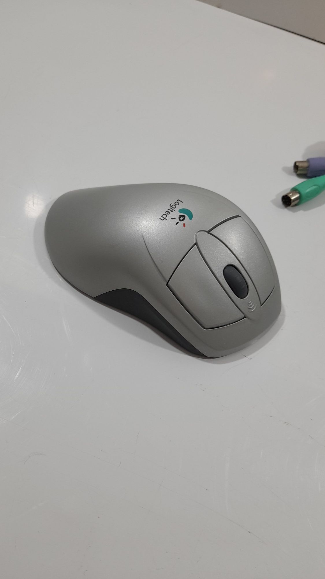 Mysz Logitech M-RL53 kulka Ps2 bezprzewodowa retro