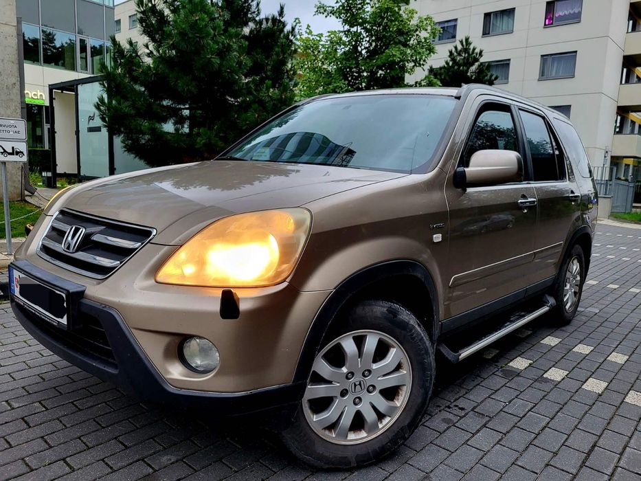 Продам Хонду СР-В 2006 року 2.0 газ-бензин 4×4