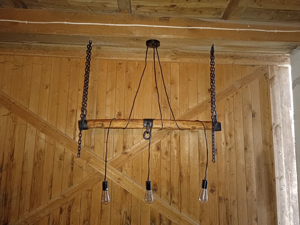 Lampa loft drewniana łańcuchy