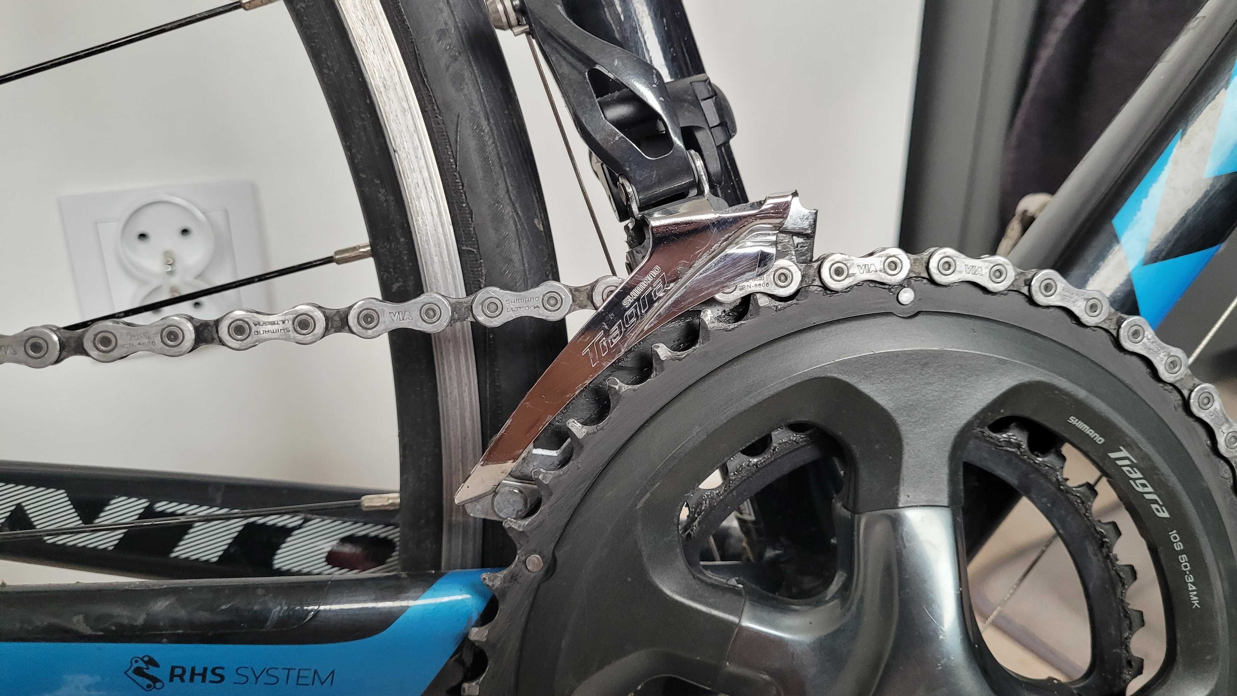 Rower szosowy Kross Vento 4.0 Carbon/aluminium rozmiar L do nego