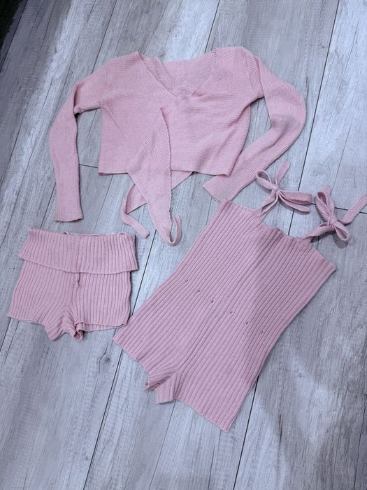 Танцювальна форма для дівчинки 6-8 років