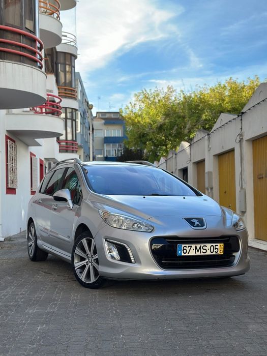 Peugeot 308 1.6 e-Hdi Sportium