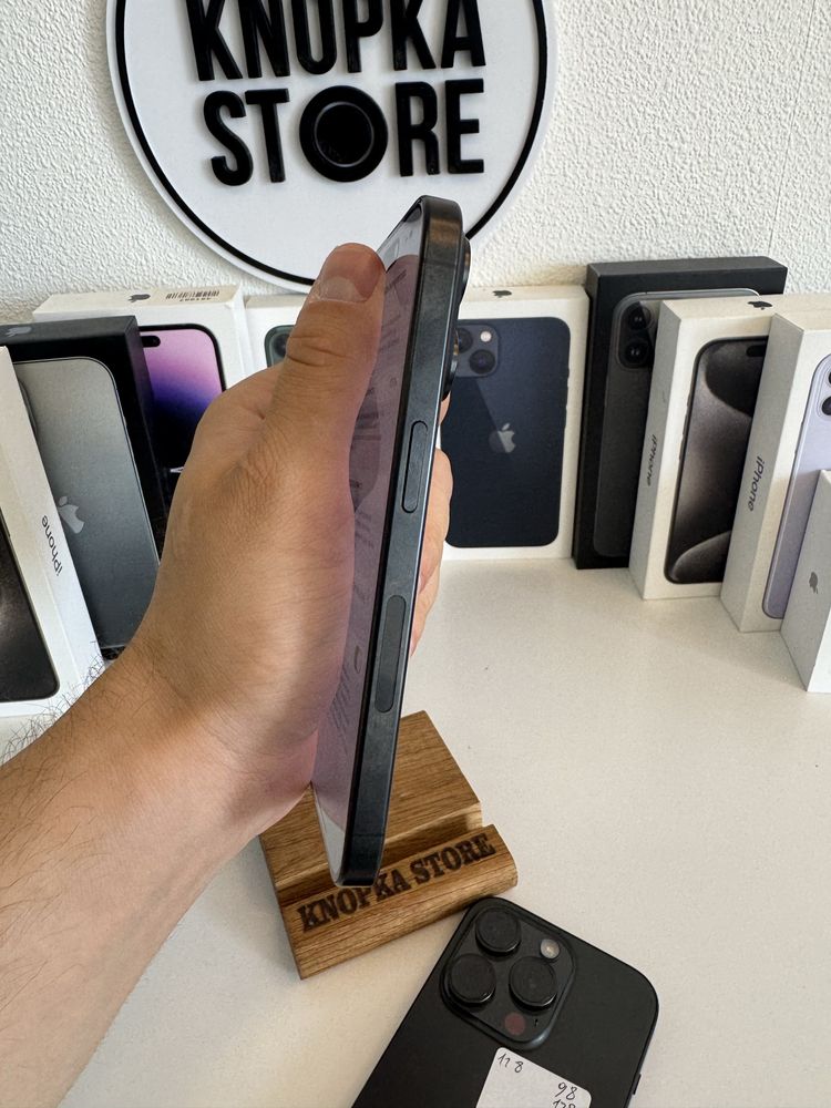 iPhone 15 Pro 128 Gb Black Neverlock Гарантія Обмін 3673