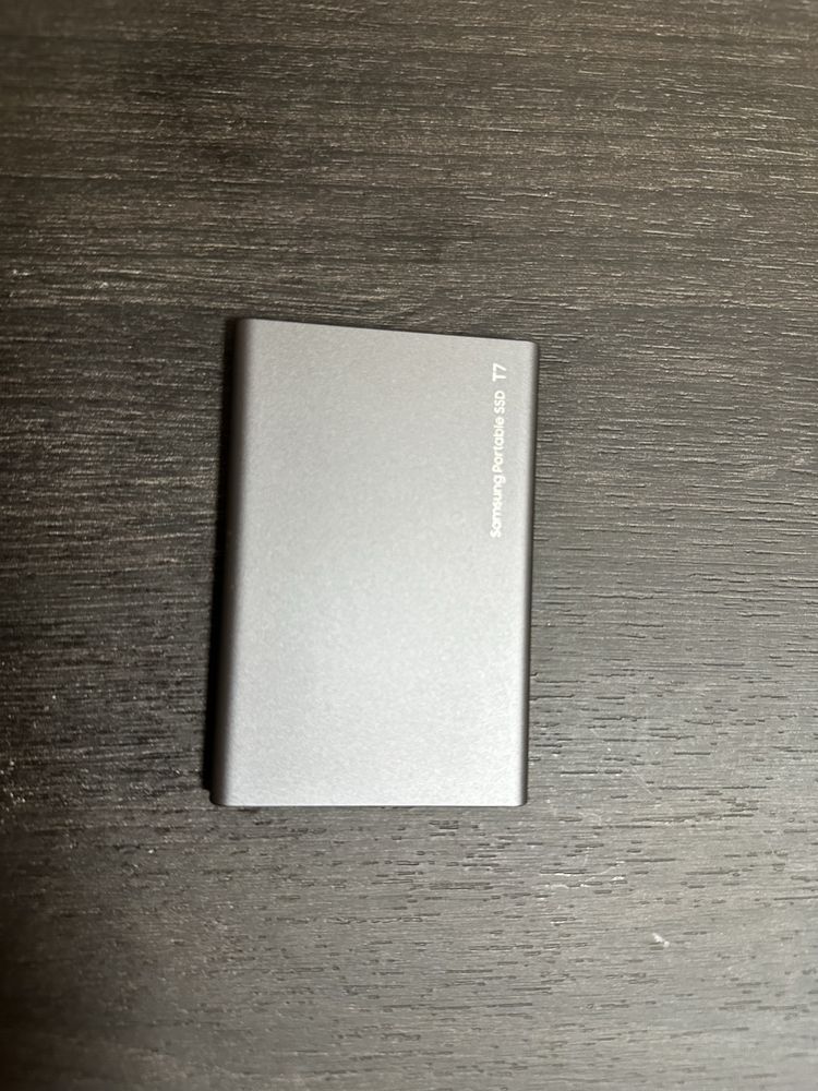 Samsung Portable SSD T7  2 tb