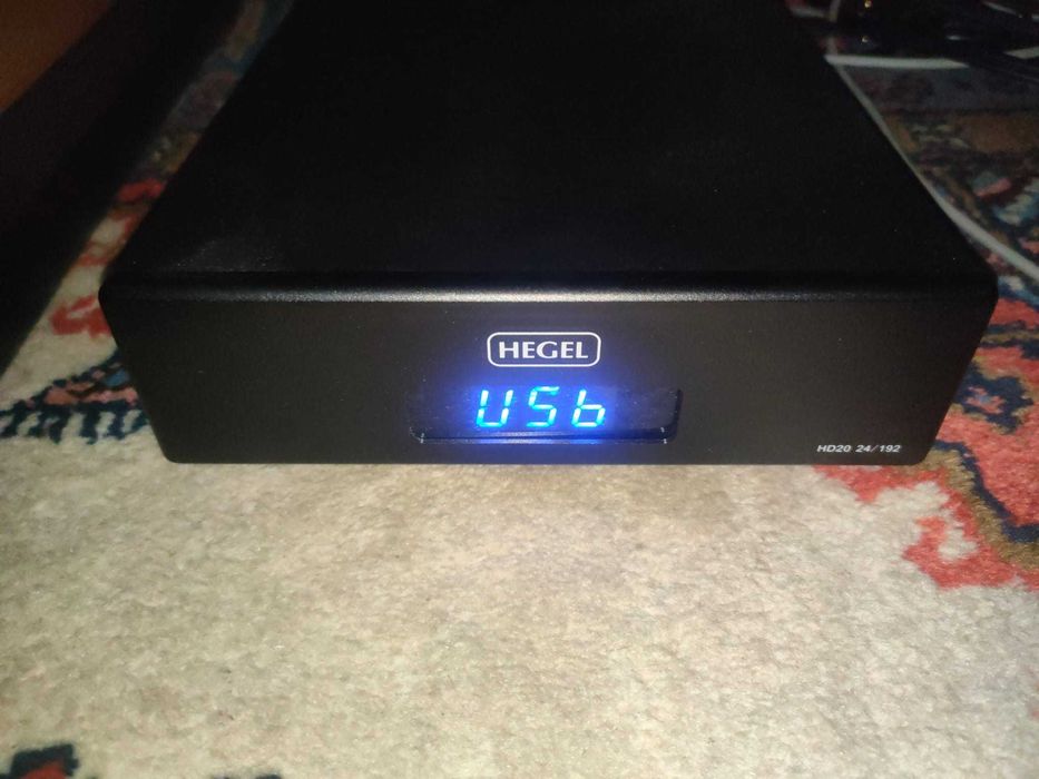Hegel HD20 wysokiej klasy DAC, karton, pilot