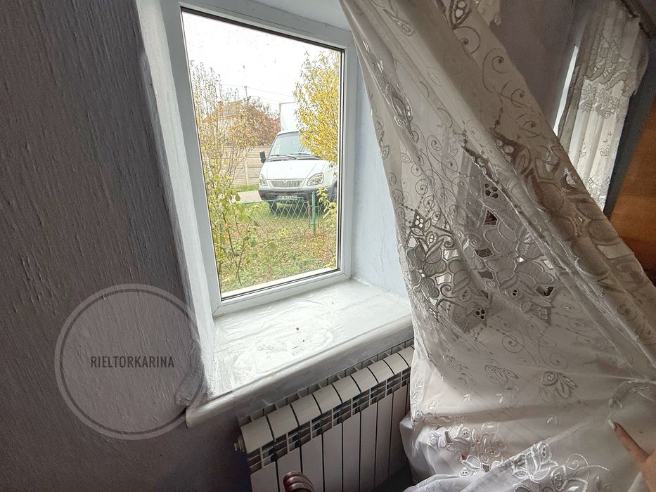 Епіцентру р-н/5 Інгульська вул. будинок 80м2. 10 соток землі