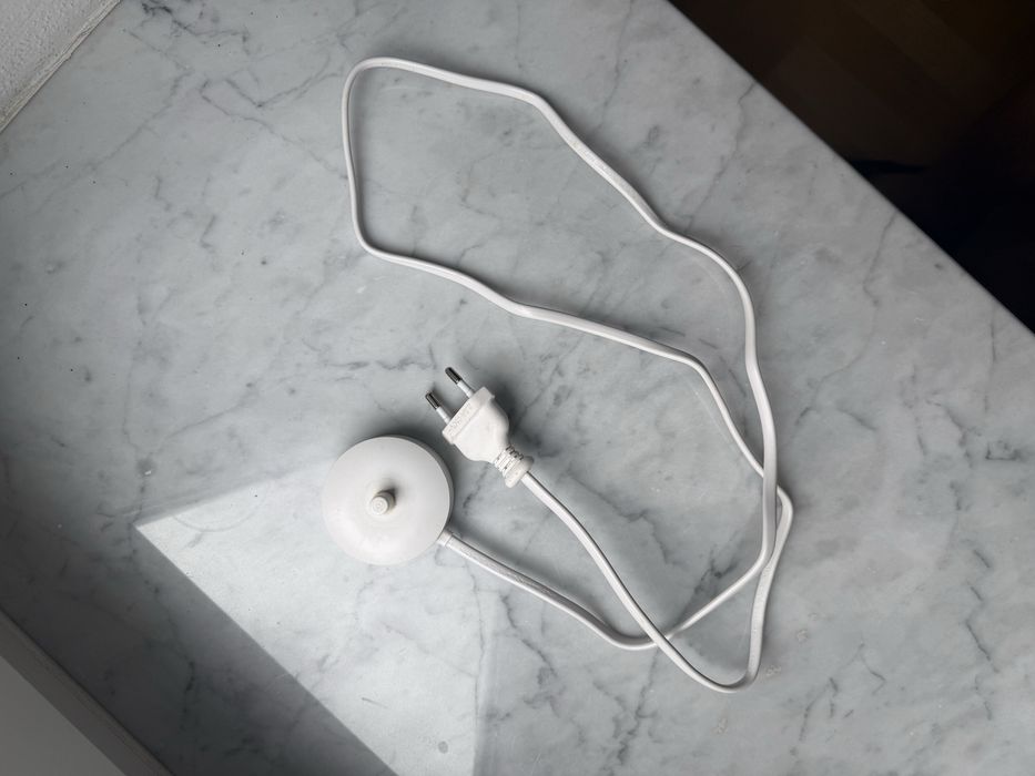 Ładowarka do szczoteczki do zębów Oaral B