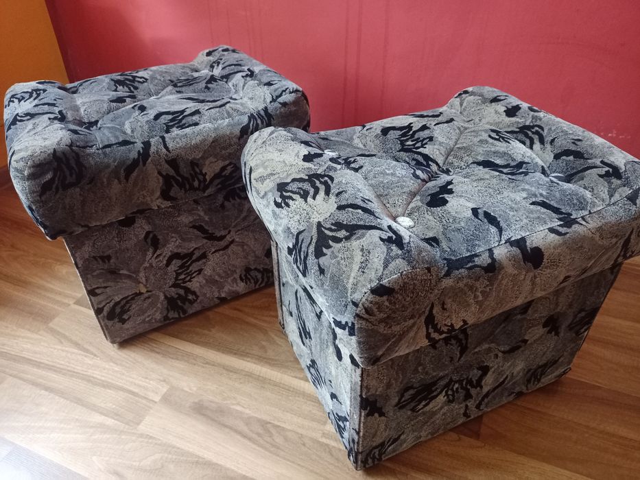 2 duże pufy ze schowkiem pufa