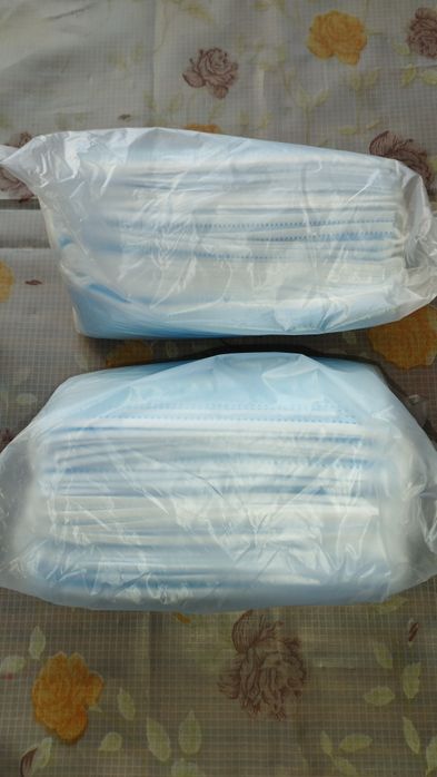 Одноразові маски