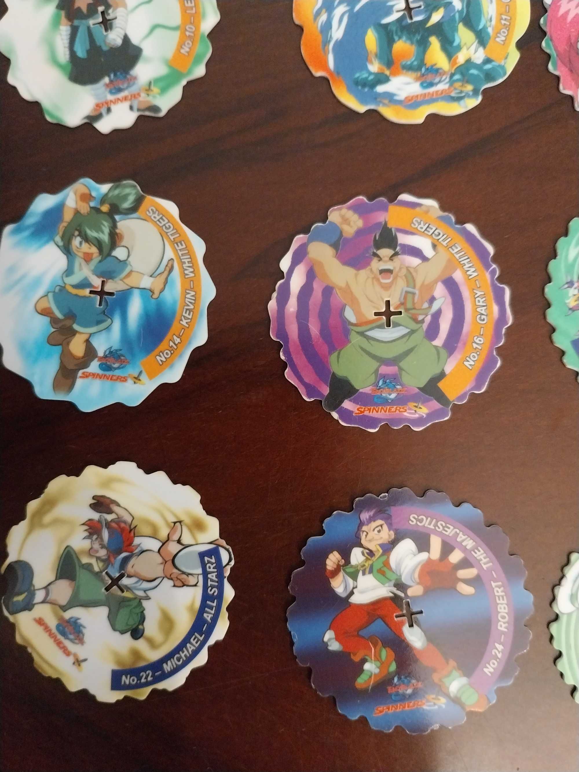 Lote 12 Beyblade Spinners