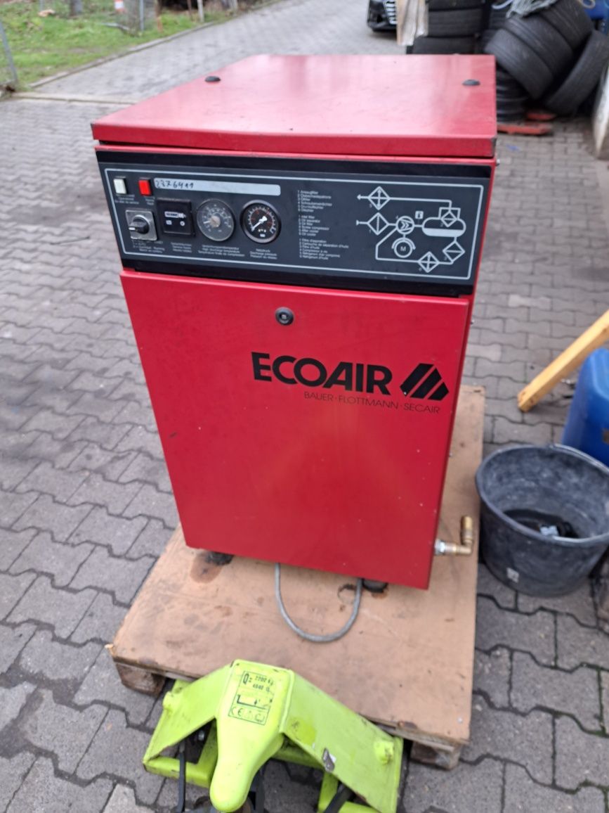 Compresor  srubowy ecoair 7,5 kw