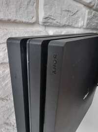 Sony PS4 PRO dysk SSD stan idealny / konsola