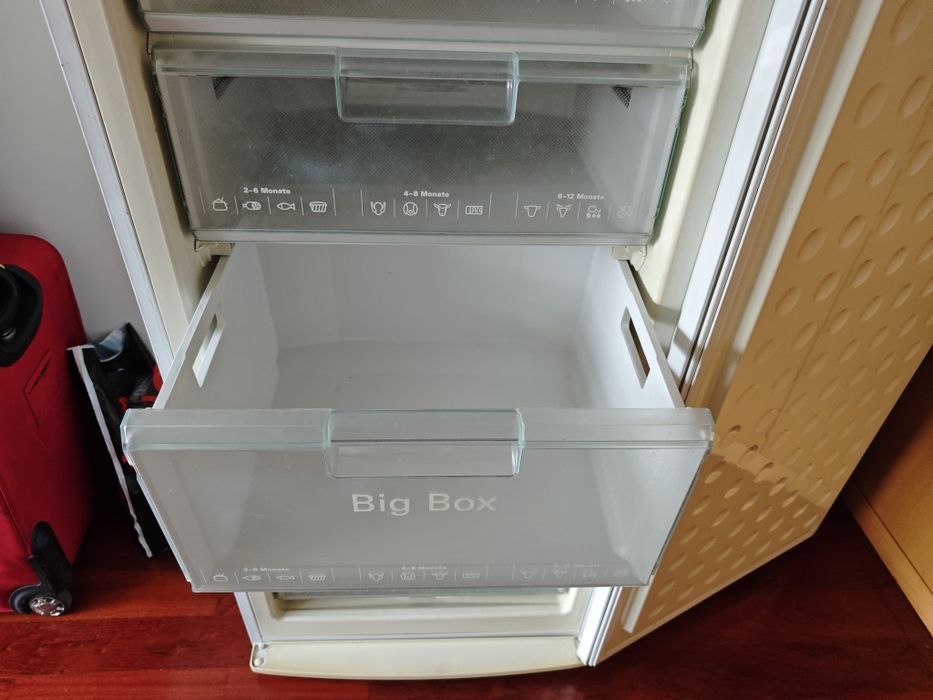 Arca congeladora marca SIEMENS