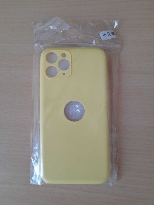 Etui Iphone 11 + szkło