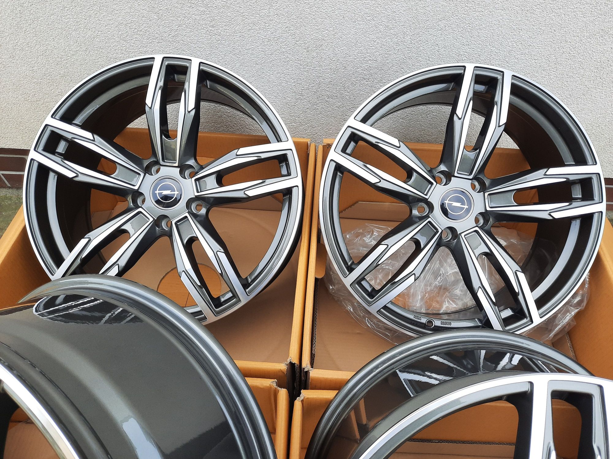 Alufelgi 20 Nowe! Opel Insignia 5x120 8Jx20H2 ET35 PROLINE!