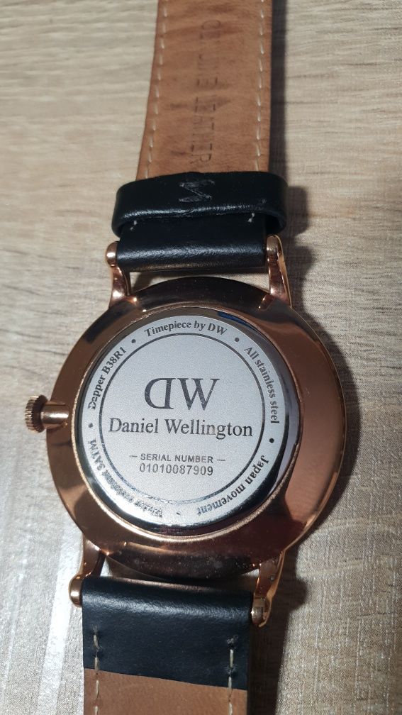 Годинник  Daniel Wellington Dapper Sheffield DW00100084