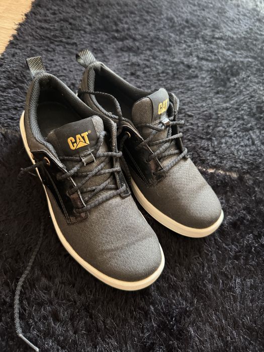 Кеди-туфлі caterpillar