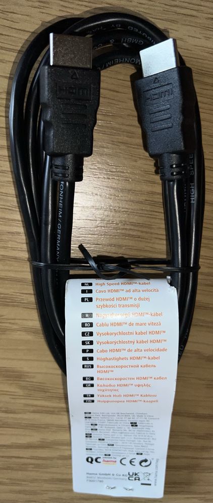 HAMA Kabel HDMI 1,5 M / Przewód - Czarny 1.5 M