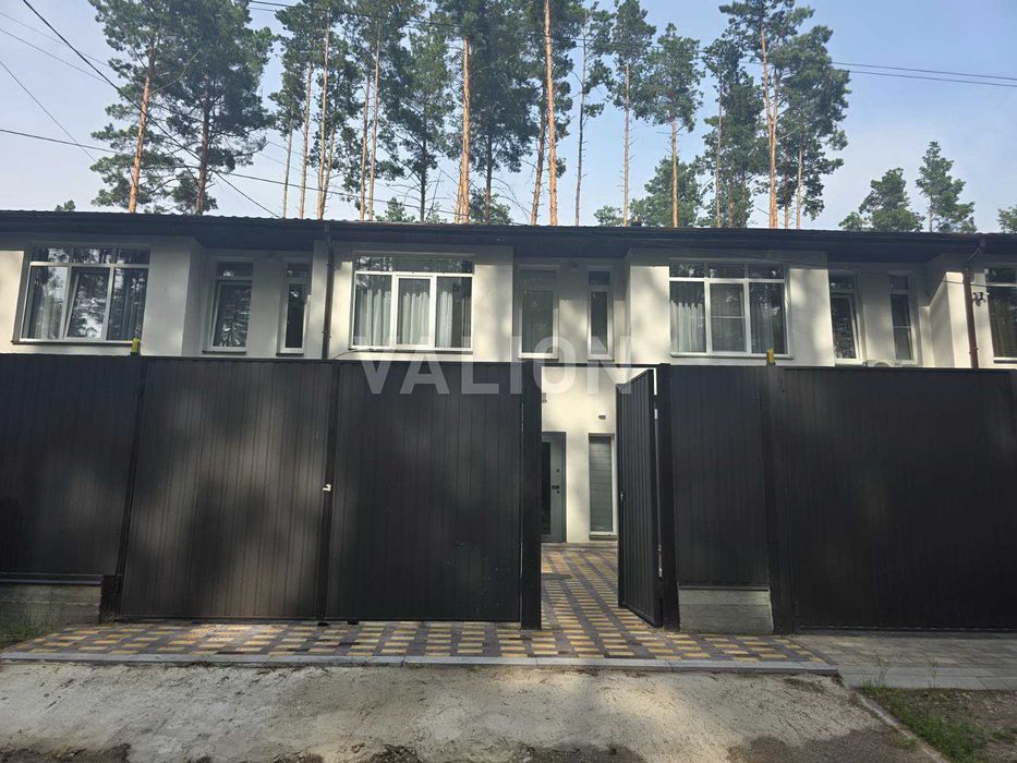 Без% Продаж сучасного таунхауса. Бортничі. Золоче.