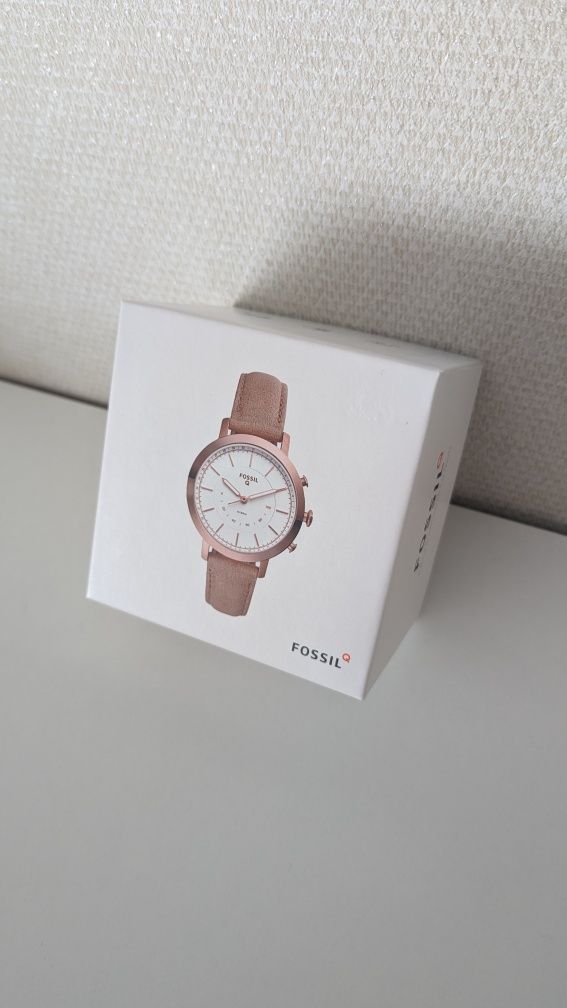 Hybrid Smartwatch Q Neely - Marca FOSSIL