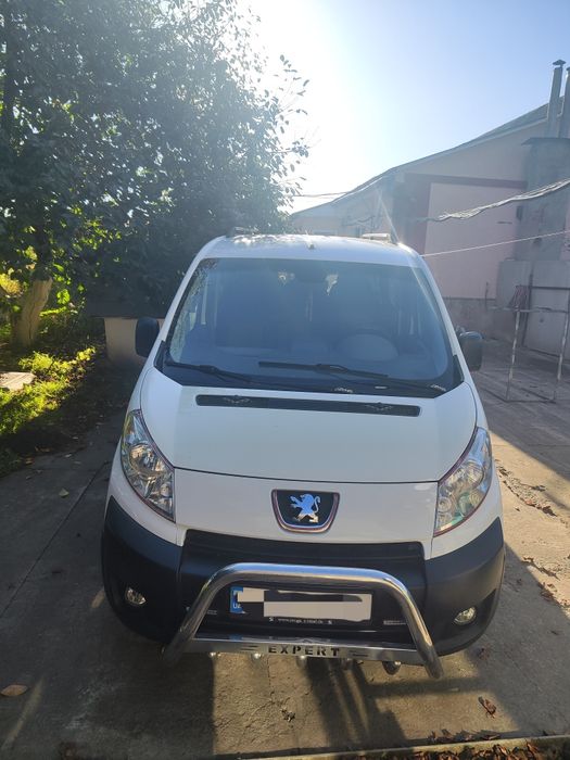 Продам машину Peugeot Expert