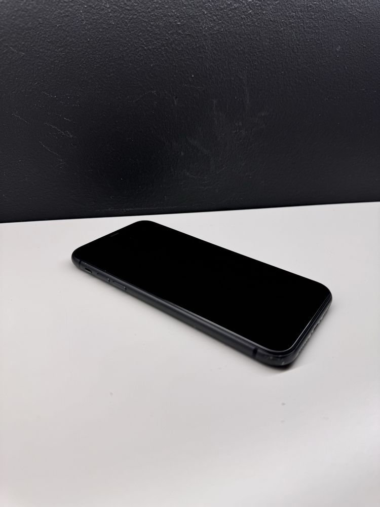 iPhone 11 Black 98% bateria