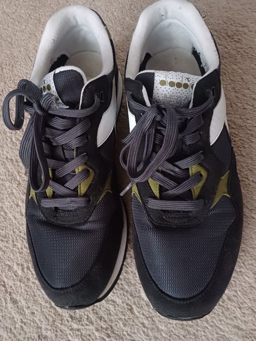 Buty sneakarsy diadora nr. 92  rozm 44. 28cm
