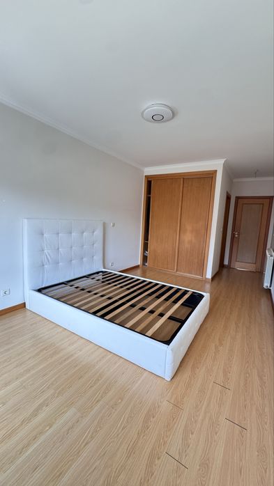 Apartamento T2 Cacem C/ Garagem e Suite