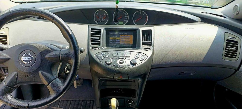 Nissan Primera 2003