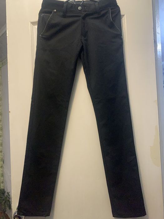 Продам брюки святкові 12-13 років