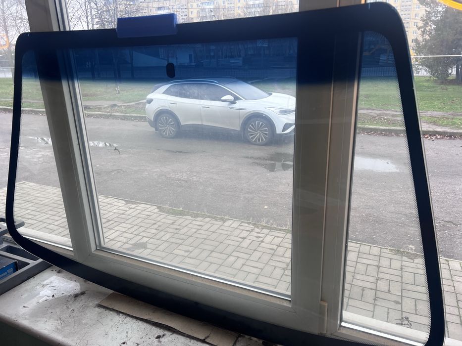 Стекло лобовое Daewoo Lanos / Део  Ланос    БОР