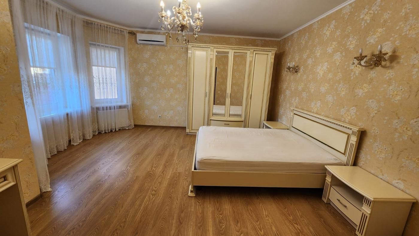 Аренда дома в Совиньоне.