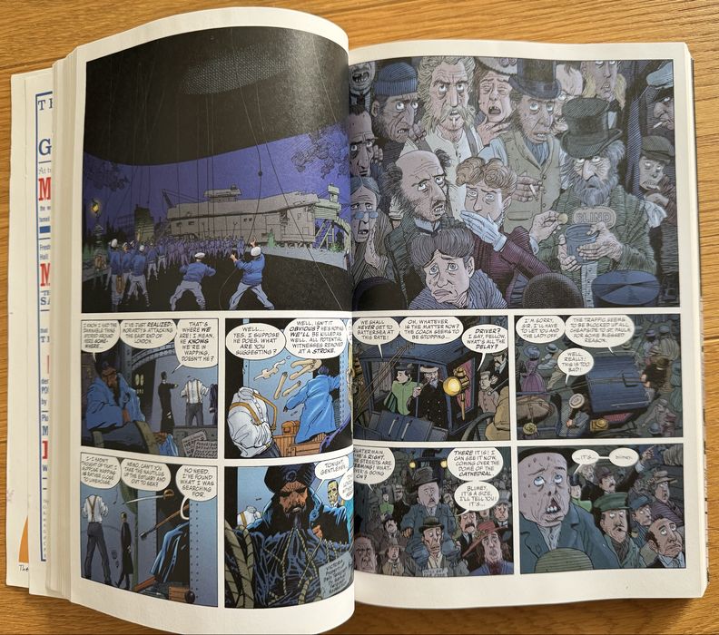 League of Extraordinary Gentlemen Omnibus: The Omnibus Edition