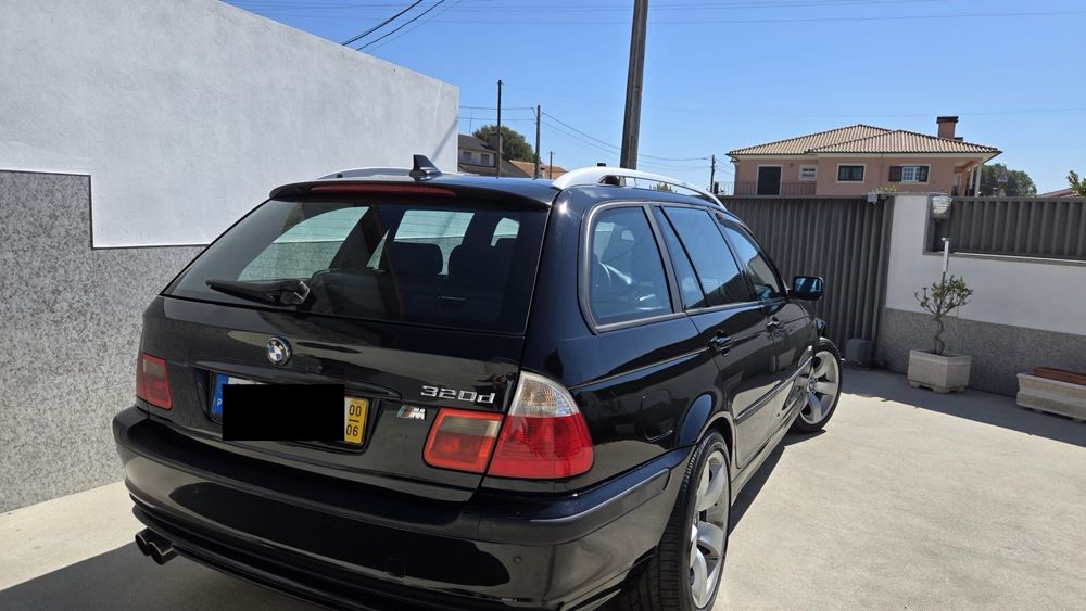 Vendo carro de garagem