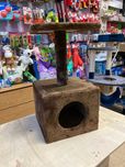 Arranhador gato com esconderijo e plataforma 60cm - NOVO
