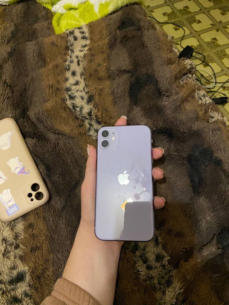 Продаю iPhone 11 64 GB