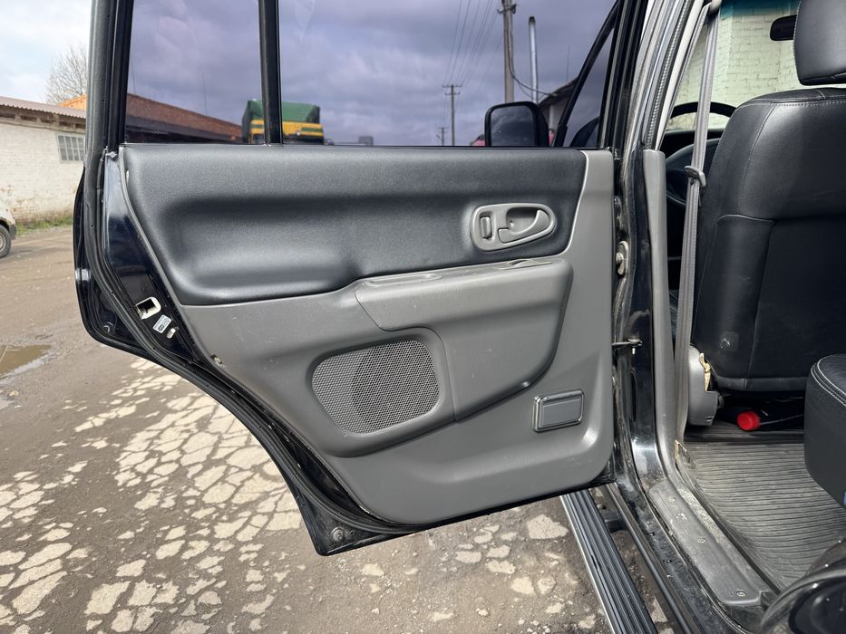 Mitsubishi Padjero Sport 2006