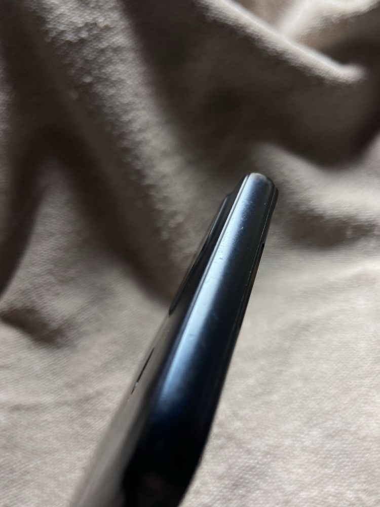 Realme c21y Б/у 64гб