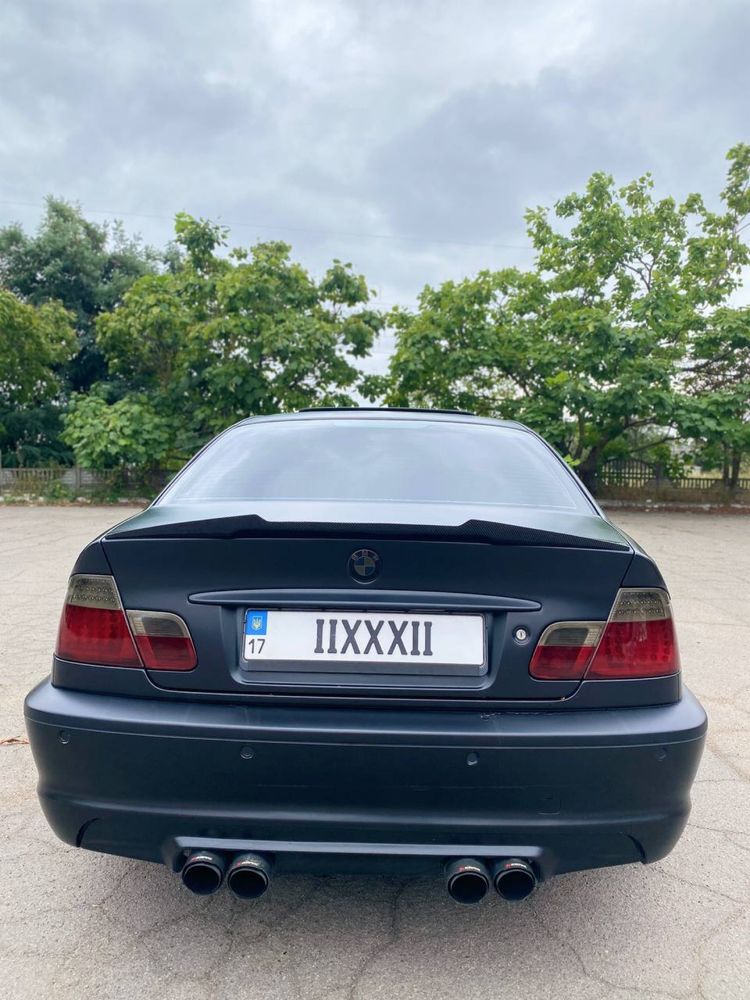 BMW E46 coupe 330i 2005