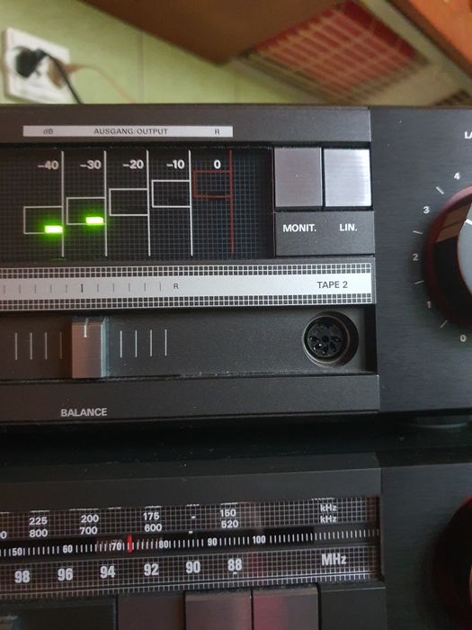 Stara wieża Grundig, 3 segmenty, sprawna