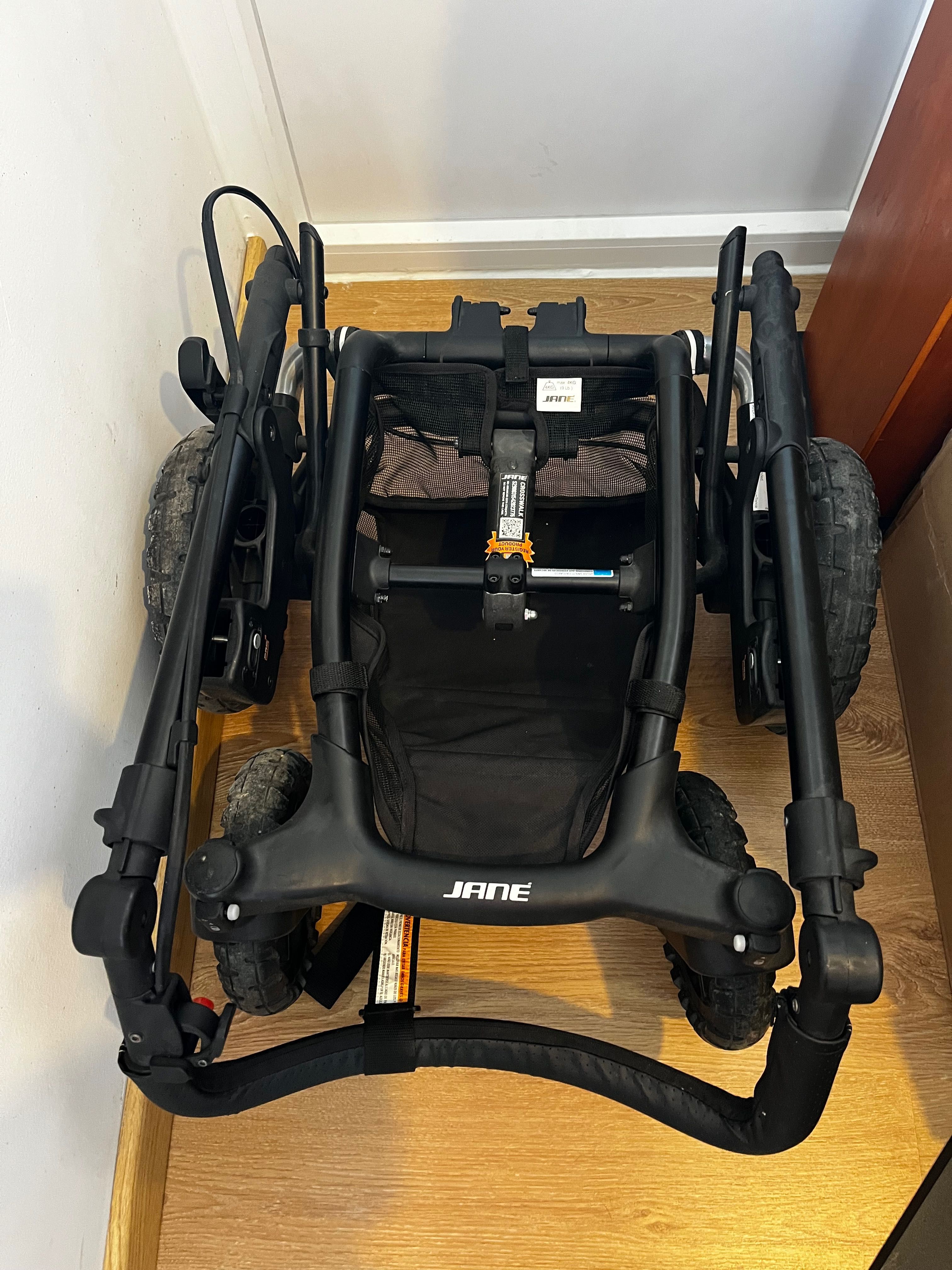 Carrinho passeio Jané Crosswalk R - como novo. Dos 6m-3 anos/15kg