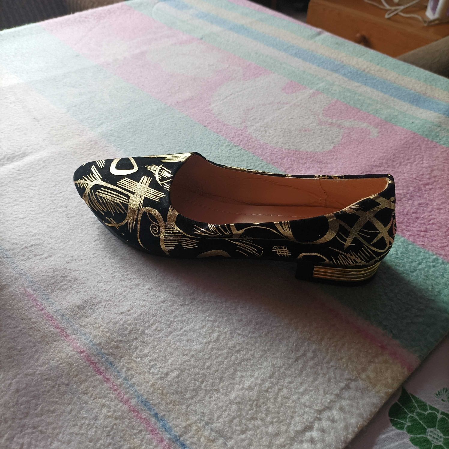 Sprzedam nowe buty