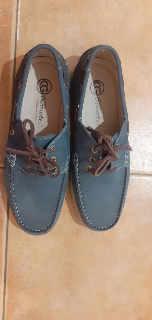 Sapatos de vela de homem